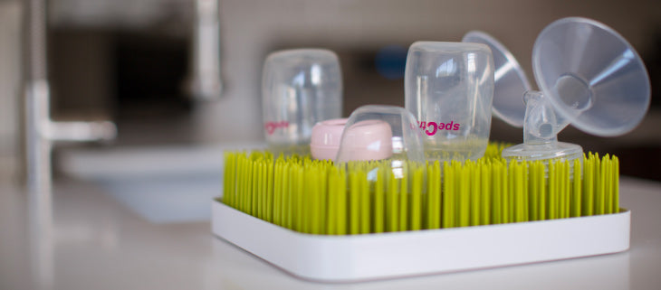 Cleaning Your Breast Pump Parts Correctly