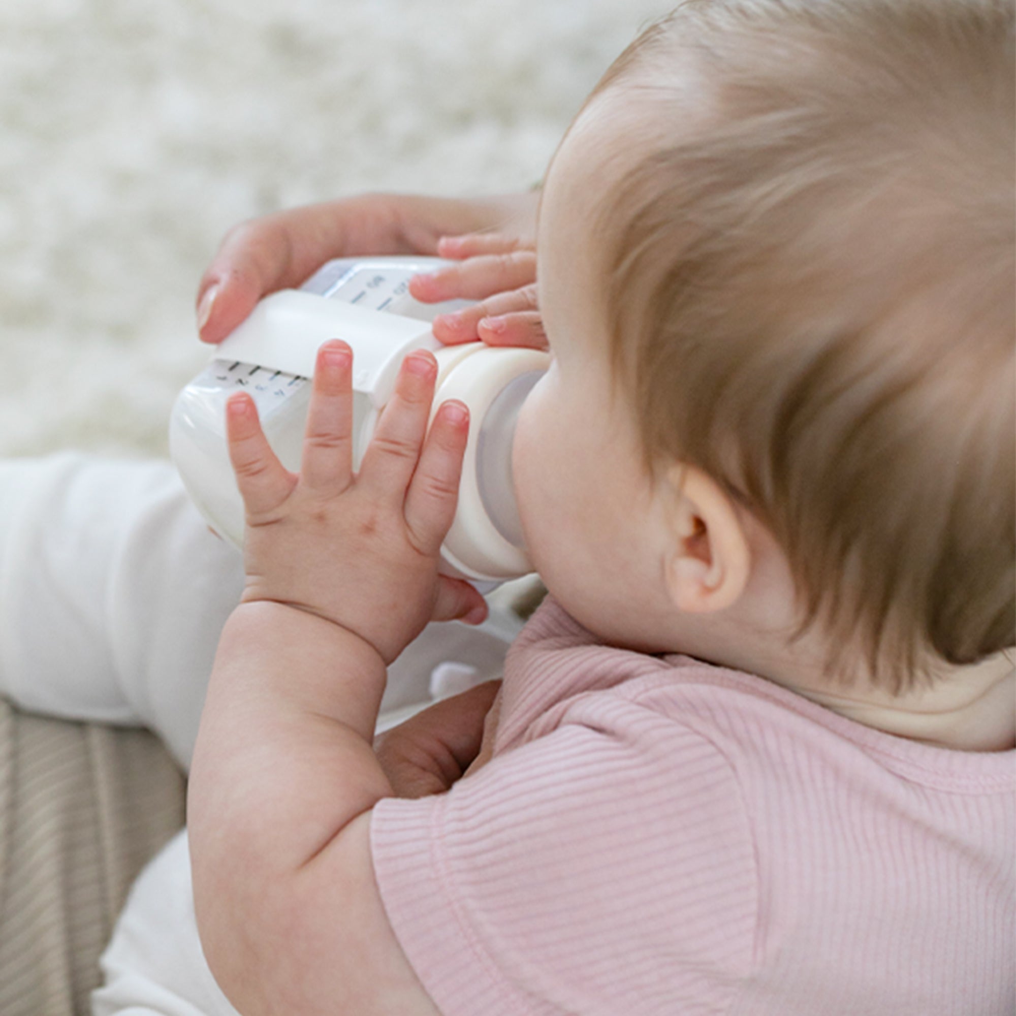 Wearable Feeding & Accessories Kit