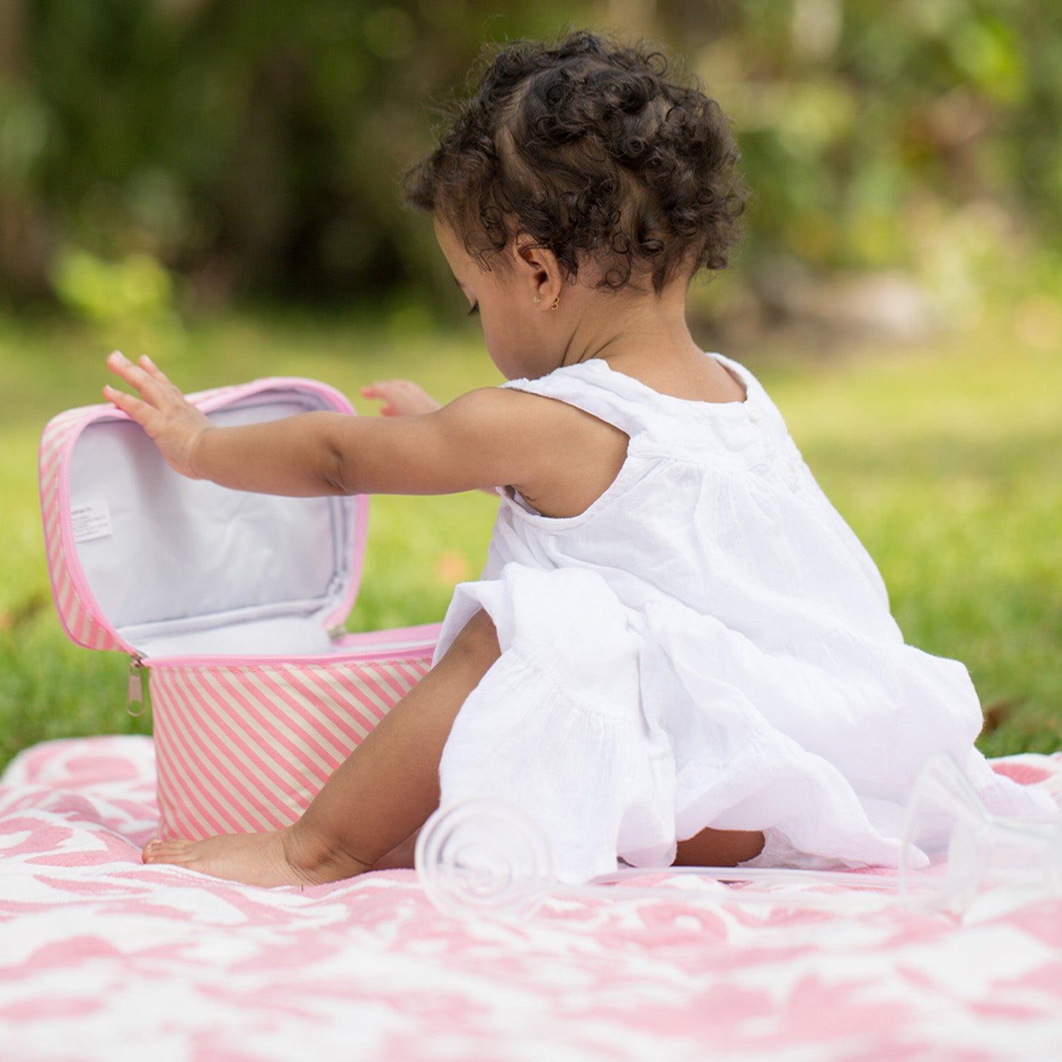 Pink Cooler with Ice Pack and Wide Neck Bottles Kit
