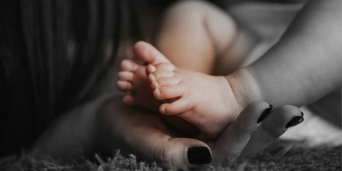 Pain vs. Discomfort with Breastfeeding: When to Call Your Provider